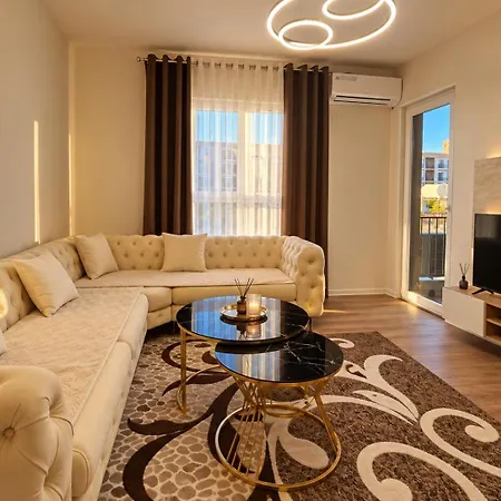 Livia Luxury Apartment