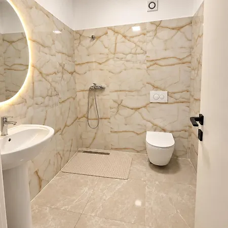 Livia Luxury * Kamez